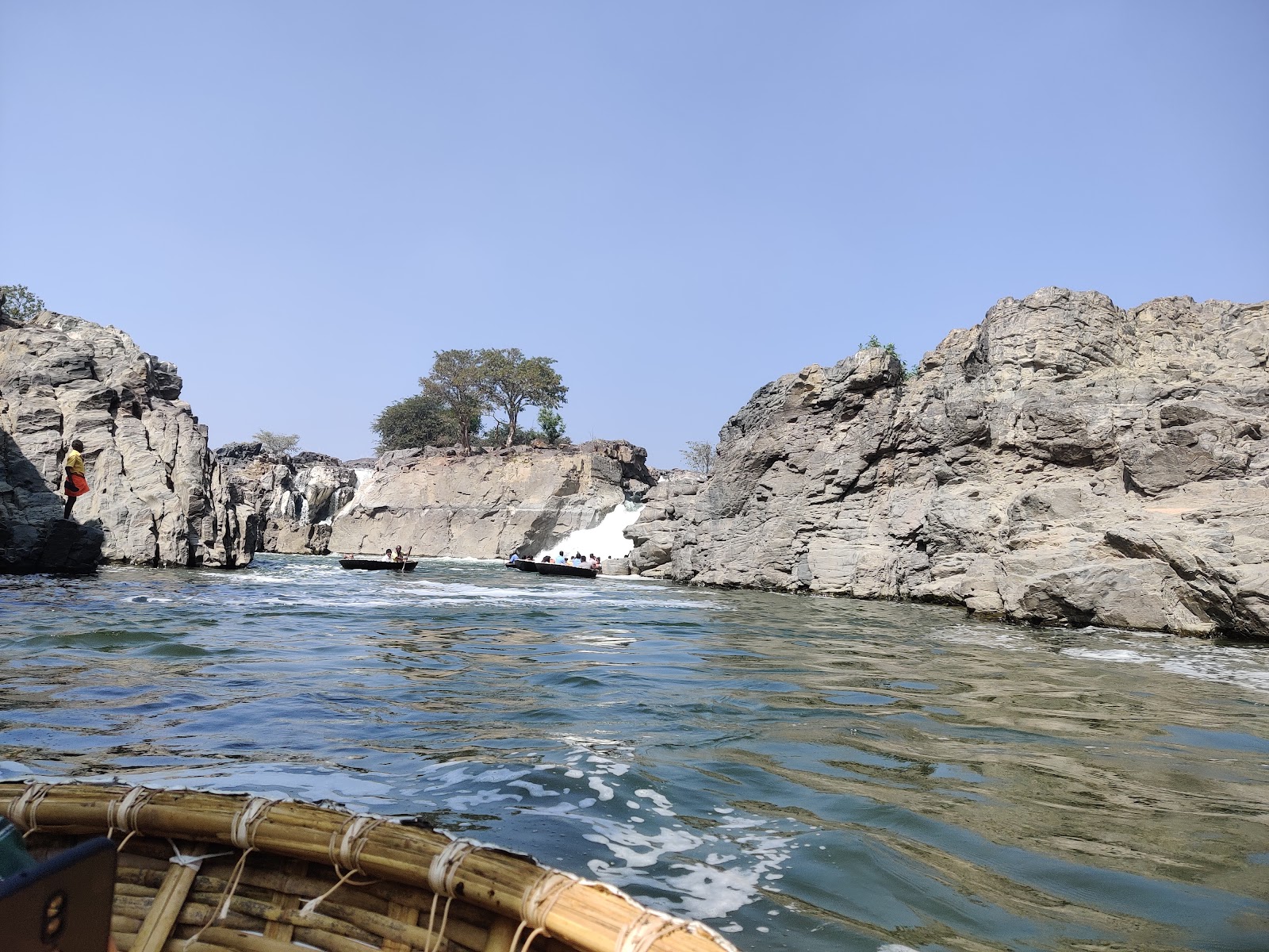 Hogenakkal Falls