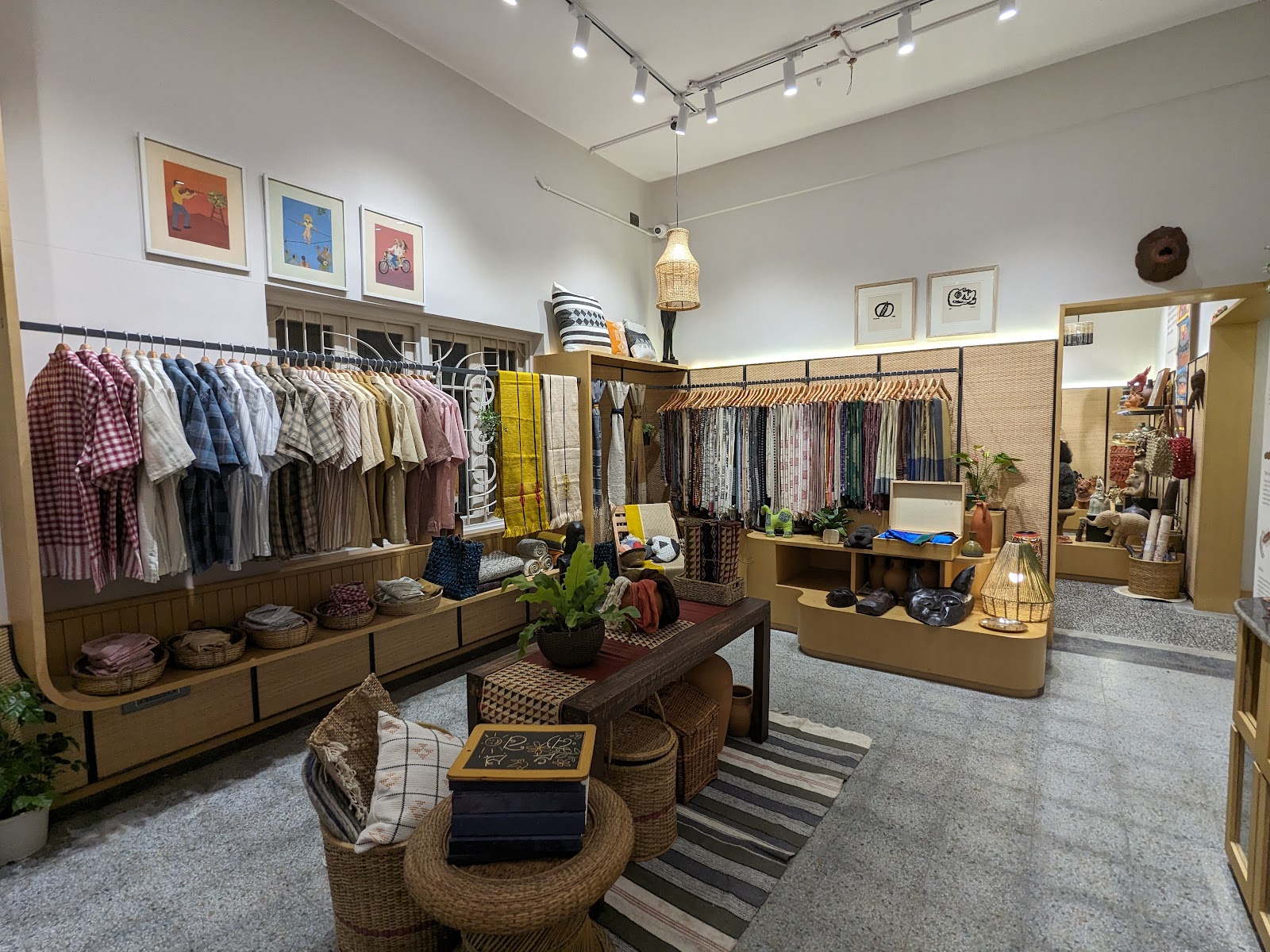 Bishnupur Handicrafts