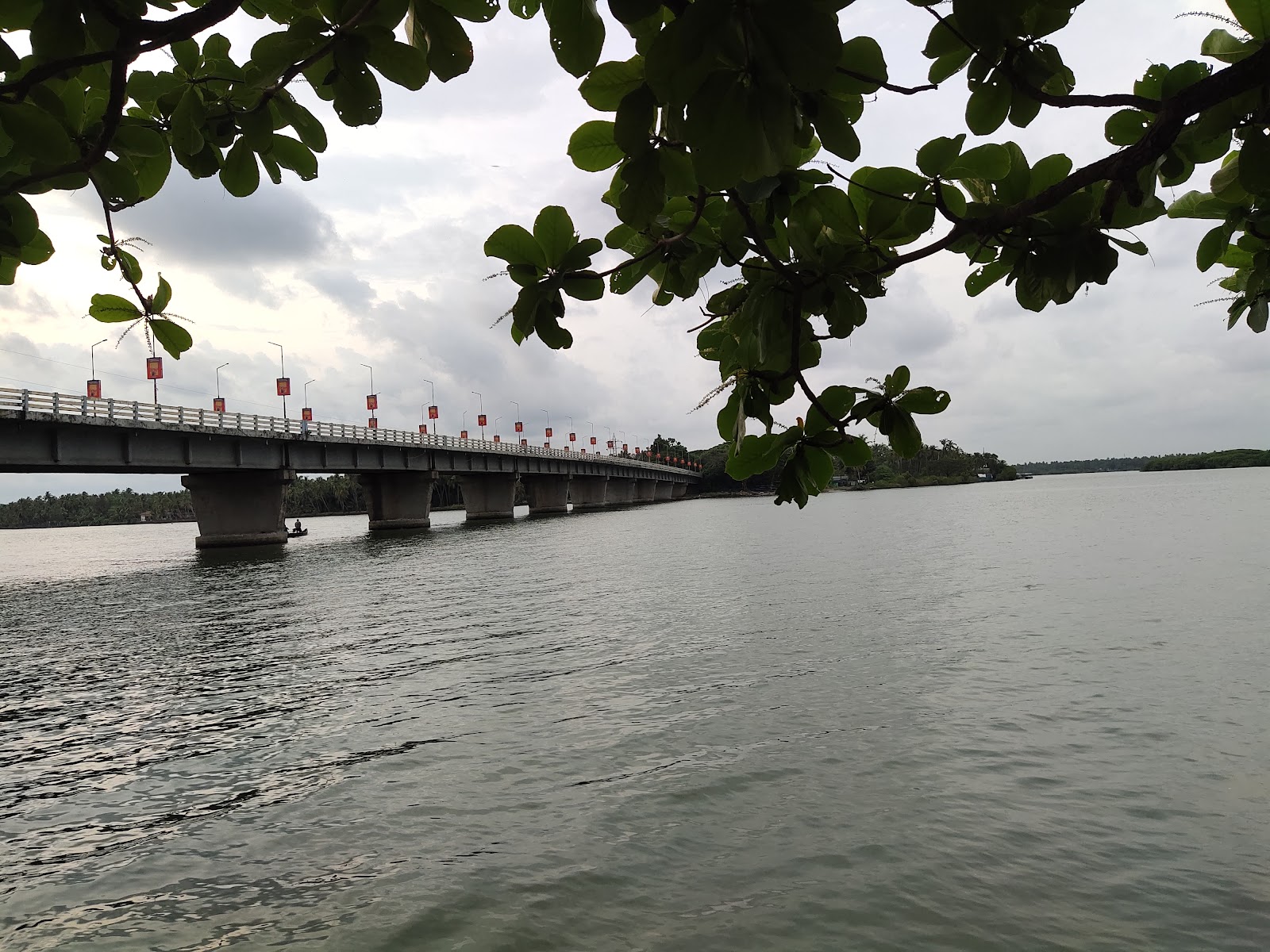 Chettuva Backwaters and Fort