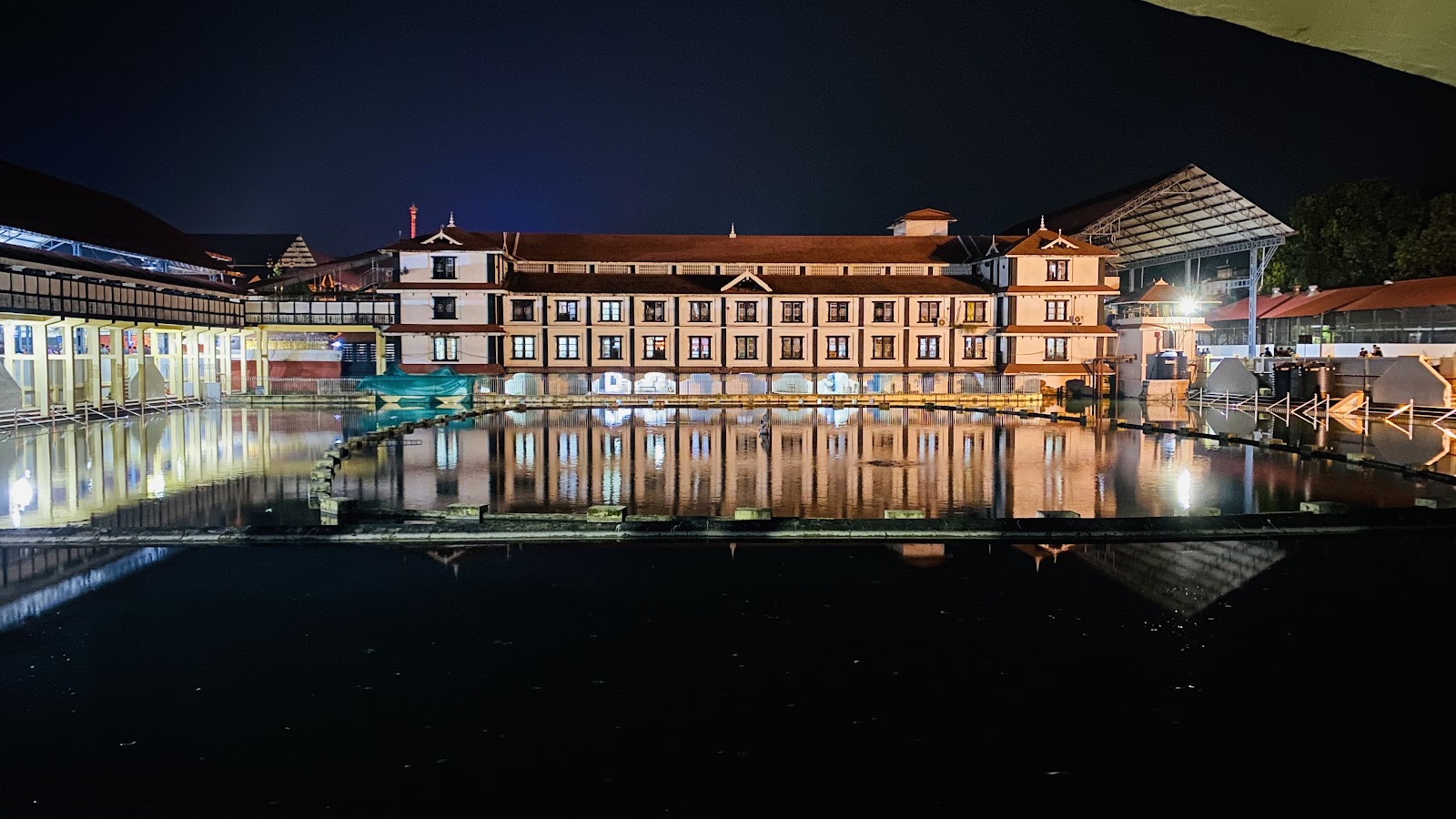 Guruvayur Sri Krishna Temple