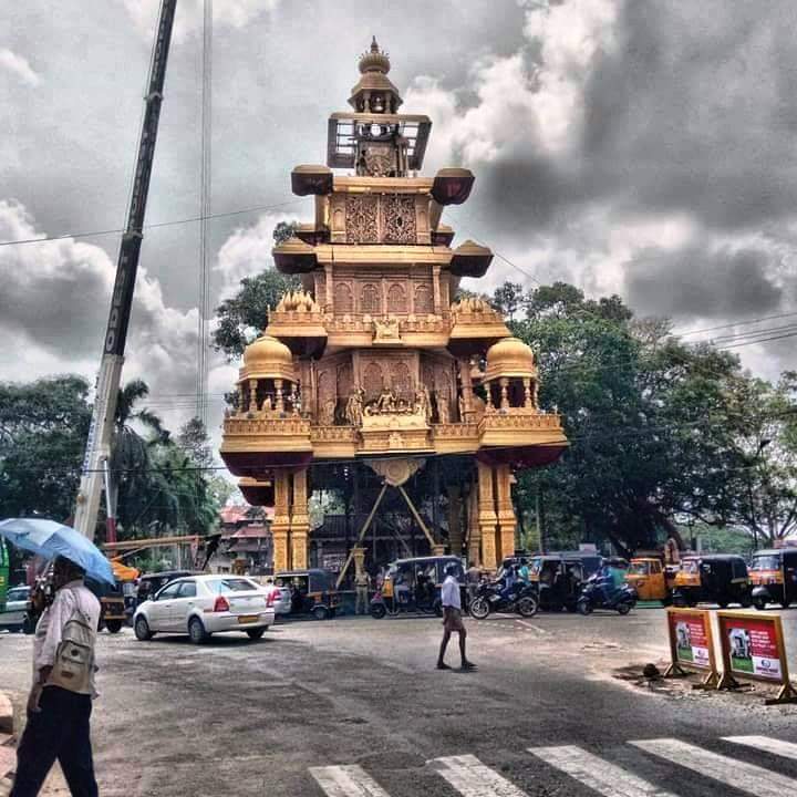 Vadakkunnathan Temple