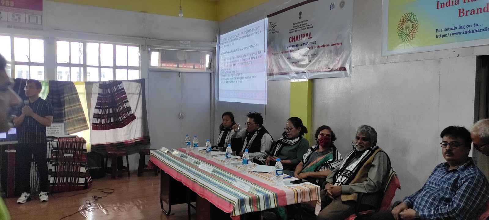 Handloom Weavers Corner