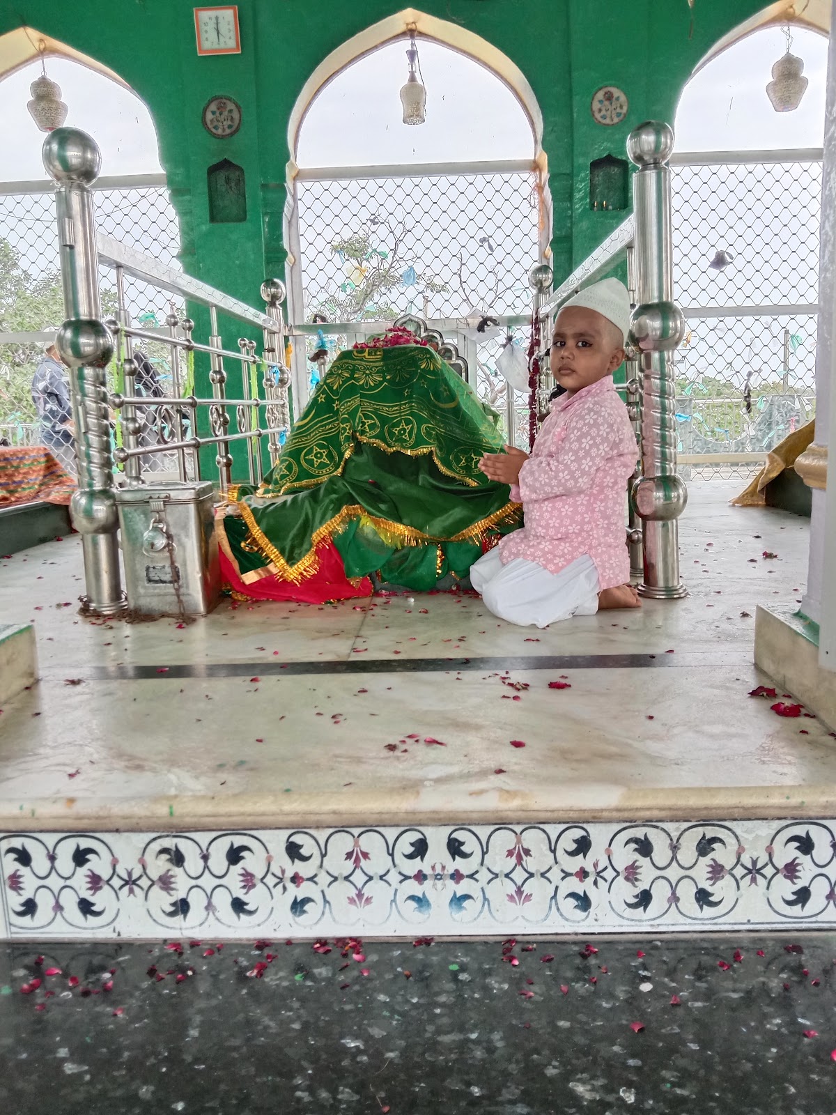 Dargah Hazrat