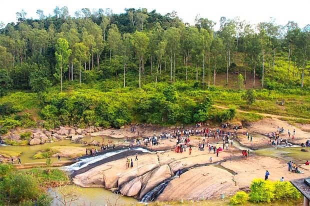 Chaparai Waterfalls
