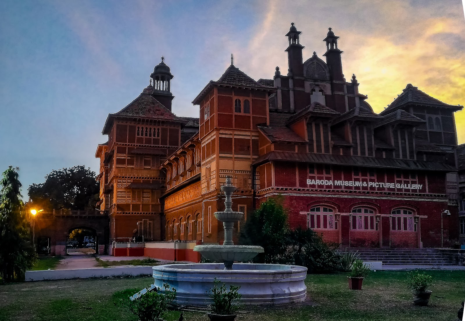 Baroda Museum and Picture Gallery