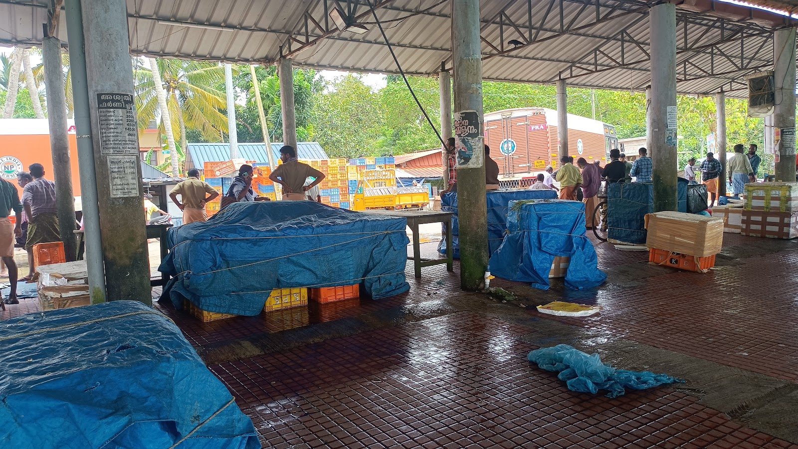 Chempakamangalam Market