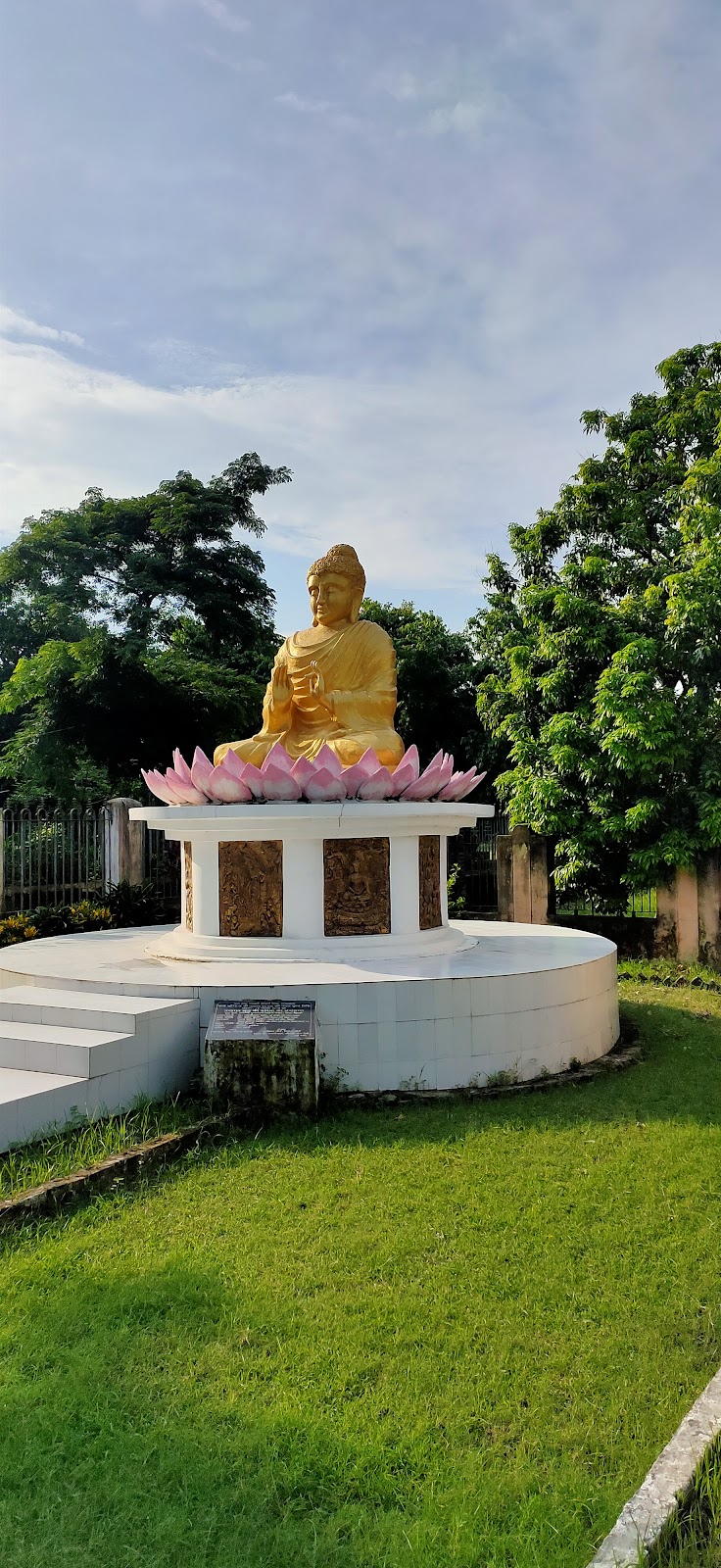 Buddha Stupa