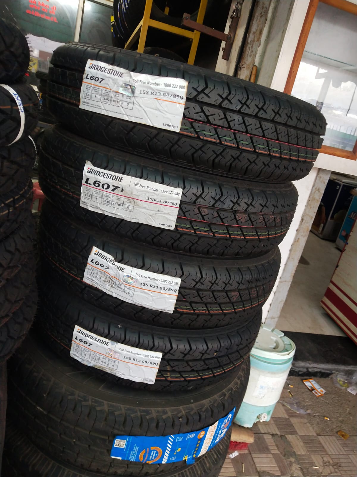 Anand Market and Gandhi Road