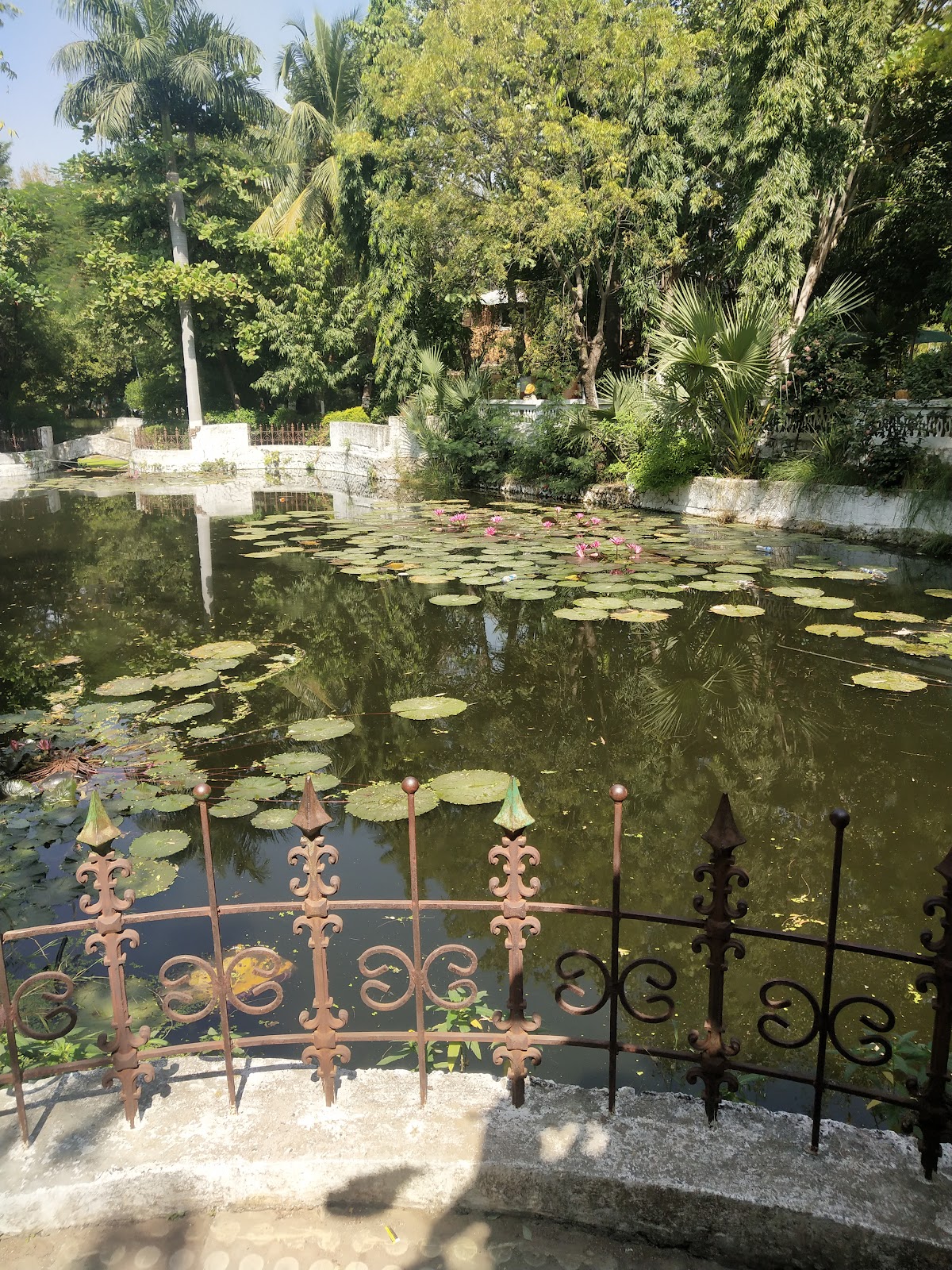 Visnagar Taleti Gardens