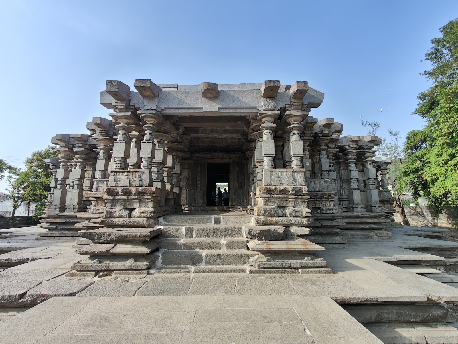 Thousand Pillar Temple
