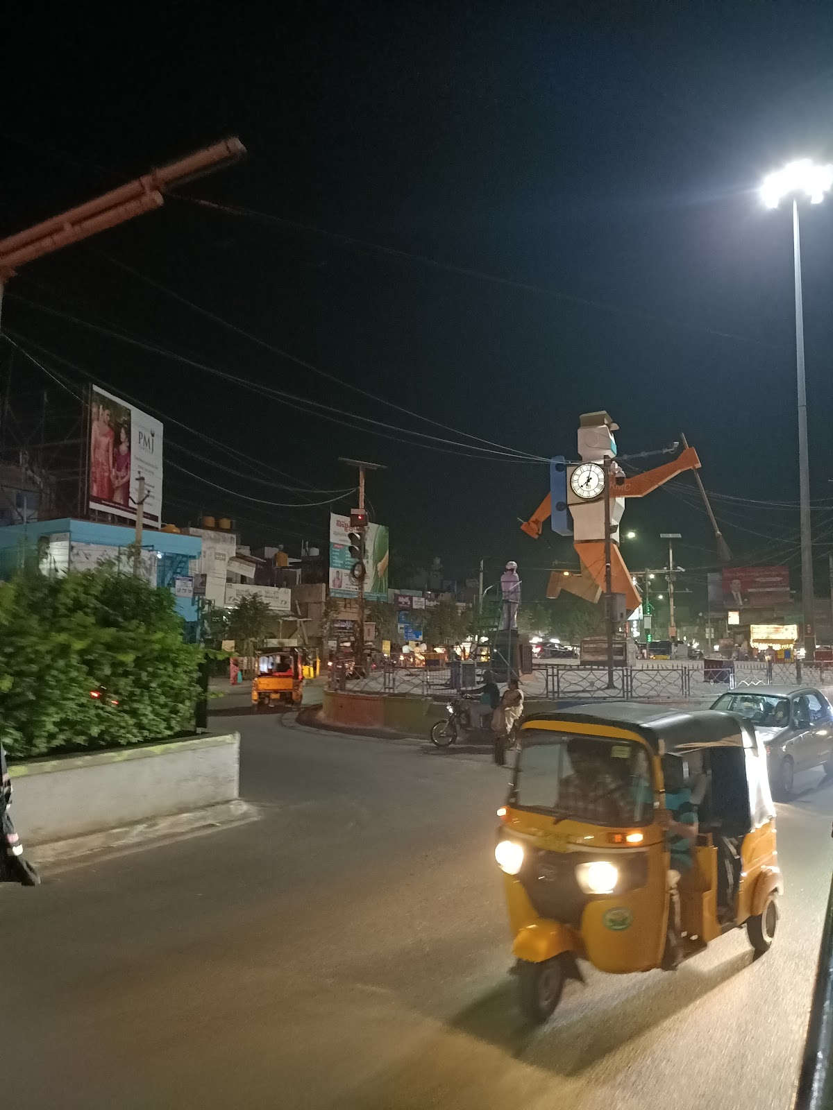 Yemmiganur Clock Tower