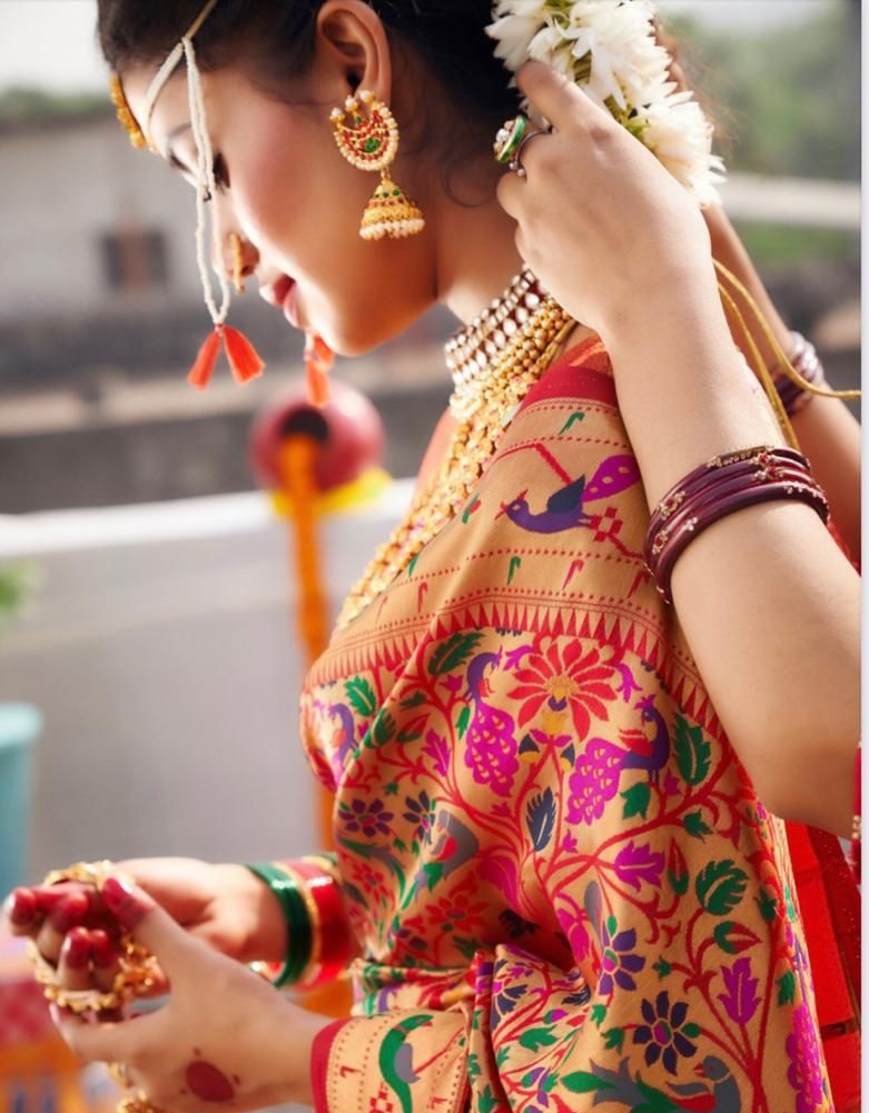 Yeola Paithani Weavers Cluster